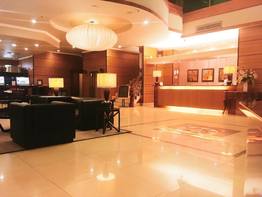 Iloilo Business Hotel Exterior photo